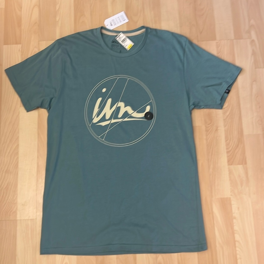 NWT IM (Imperial Motion) Men’s Large Shirt